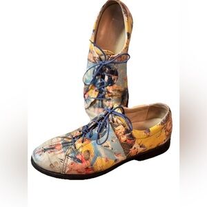 Vintage Icon Wearable Art Leather Oxfords Size 10